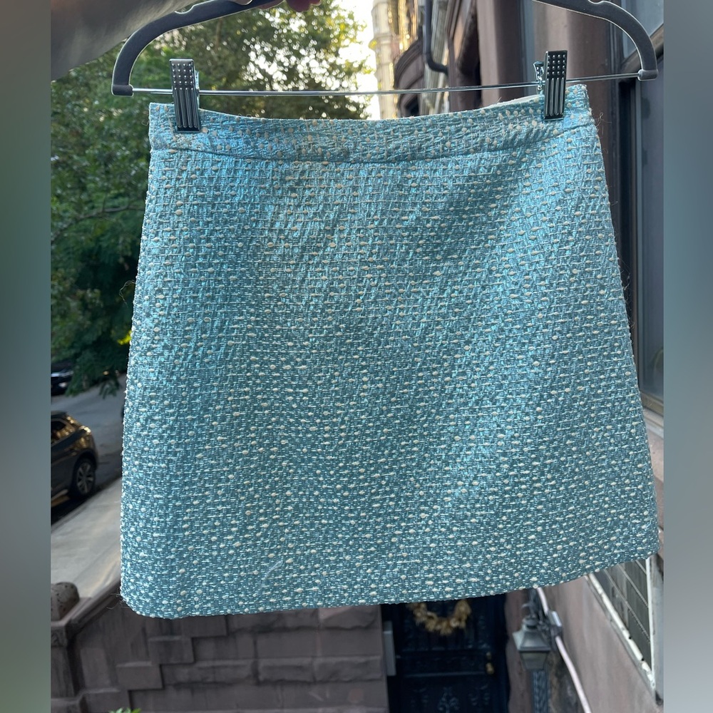 Alice + Olivia Ice Blue A-Line Mini Skirt for nightlife - Picture 2 of 9